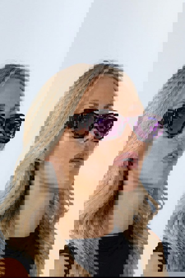 SVNX Retro Polygonal Cat-Eye Sunglasses in Purple