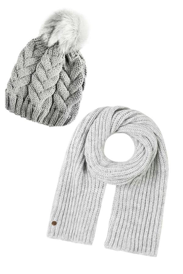 HotSquash Womens Winter Beanie Hat and Scarf Set