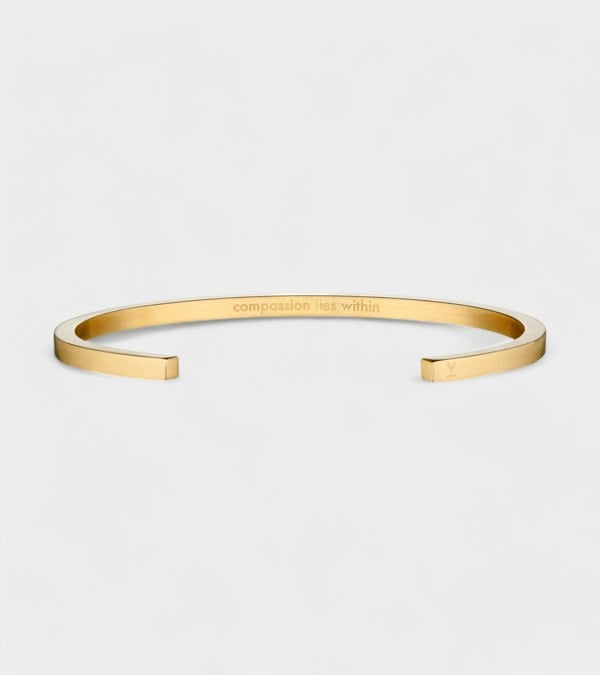 Votch GOLD BANGLE | ILSE COLLECTION