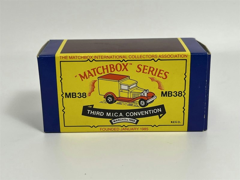 MCSlots MB38 Van Third MICA Convention Matchbox 38D S1