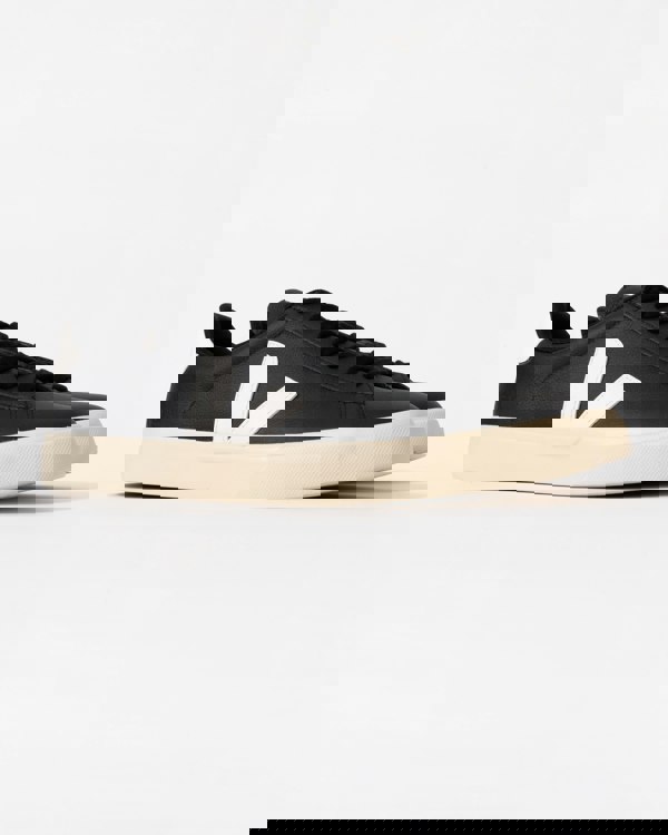 Veja Campo Leather Mens Trainers - Black/White