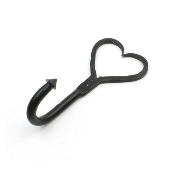 Cast Iron Heart Single Hook in Aged Black Wax Finish
