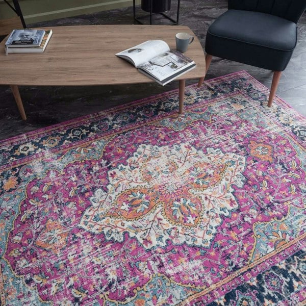 Living Room Rug Vintage Bordered in Multicolour