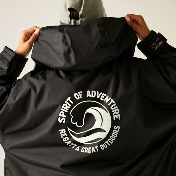 Regatta Unisex Adult Waterproof Fleece Lined Changing Robe - Black