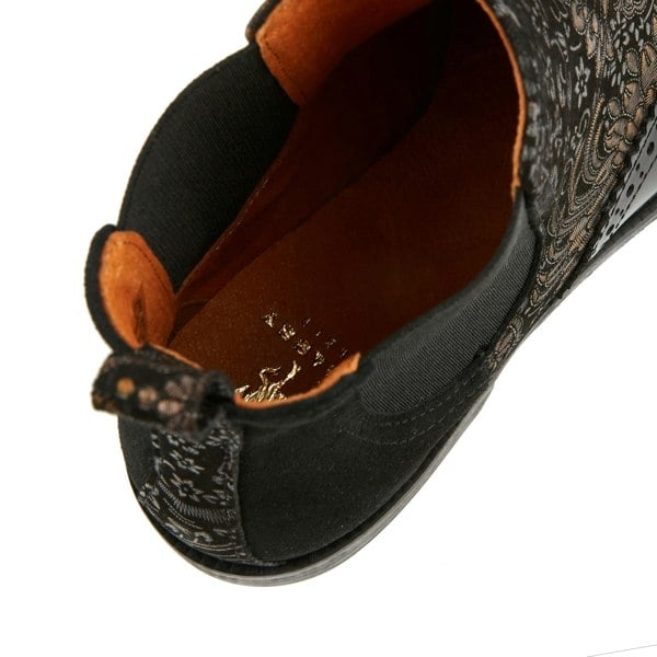 Embassy London Mamacita - Black Gold - Women's chelsea boot with wingtip brogue detail