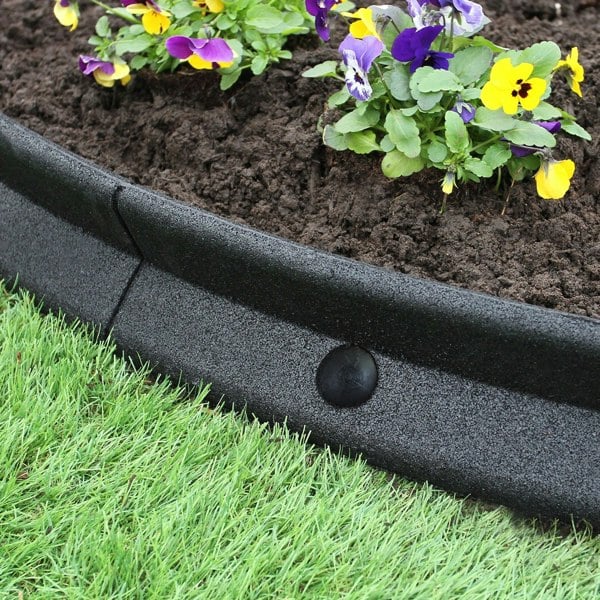 Monstershop Flexible Lawn Edging Black 1.2m x 6