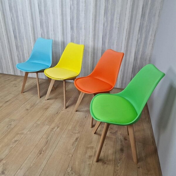 KOSY KOALA Modern Dining Table 140cm with Metal Hairpin Legs and Set of 4 Colourful Mixed Chairs for Kitchen Dining Space