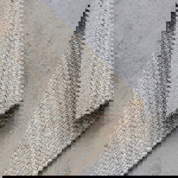 Handloom Jute Rug Dhaka Natural White