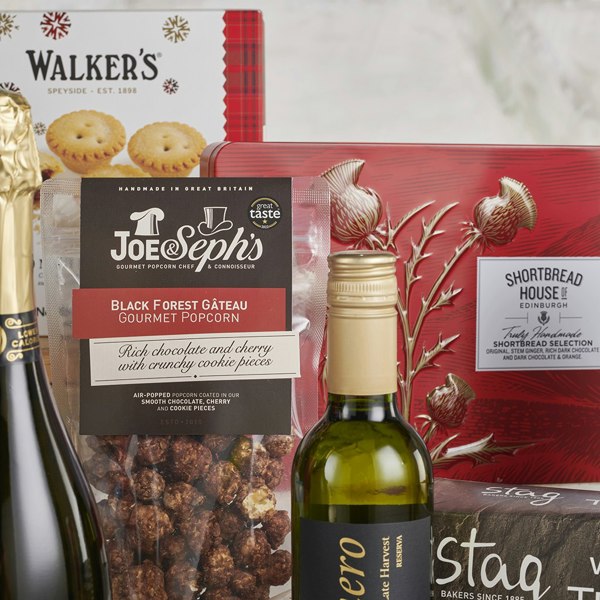 Virginia Hayward Snowed In Hamper