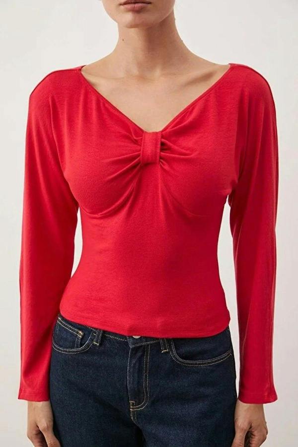 WOVCOR Fitted Draped Knit Blouse
