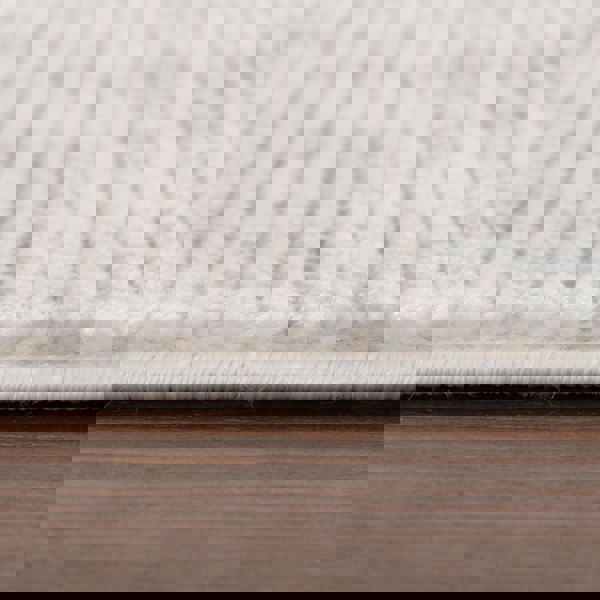 grey-cream colours, striped design, stain-resistant, Cosy comfort rug.
