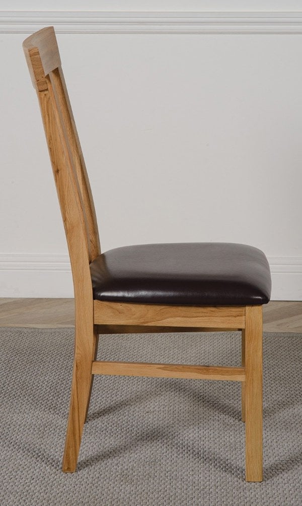 That's Furniture Oslo 90 x 90cm Small Square Oak Dining Set with 4 Harvard Oak Chairs