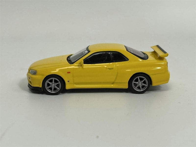 Mini GT Nissan Skyline GTR R34 V Spec Lightning Yellow RHD 1:64 Scale - MGT00762R