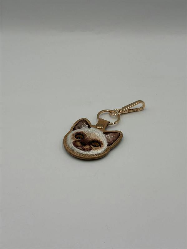 Nimmy Friends Nimmy Big Eye Cute Pet Siamese Cat Face Airtag Keychain Brown -  N-XDY-YSK-026