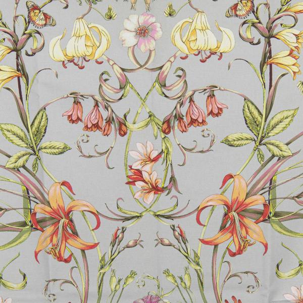 Carlotta fabric close-up in Pebble
