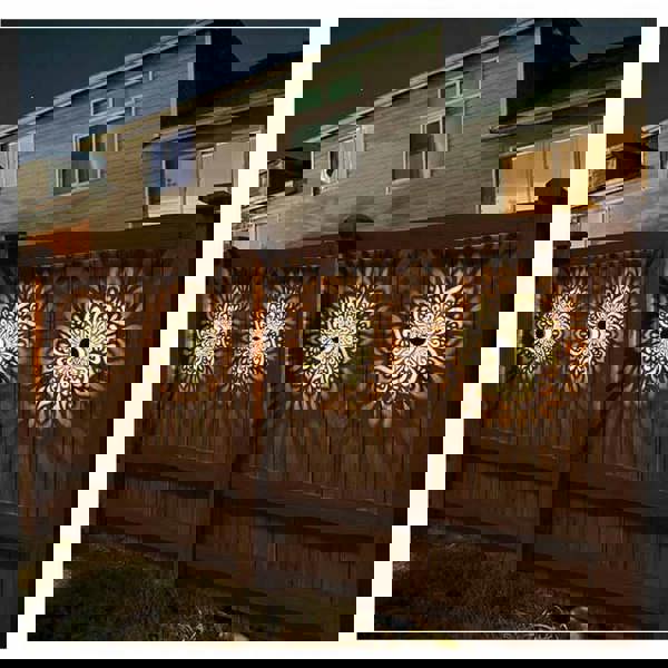 Leaper Solar-Powered Waterproof Mandala Pattern Sensor Wall Light