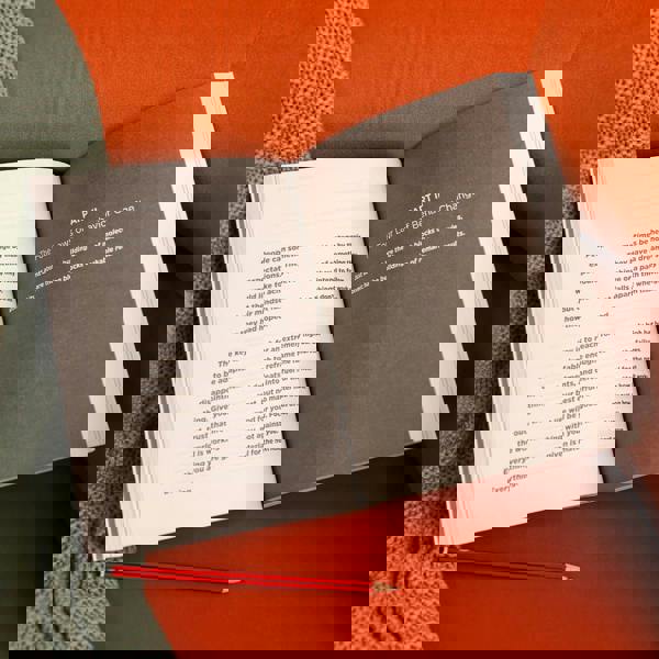 The Atomic Habits Workbook: Official Companion to the #1 Worldwide Bestseller - Simple Exercises for Building the Life You Want