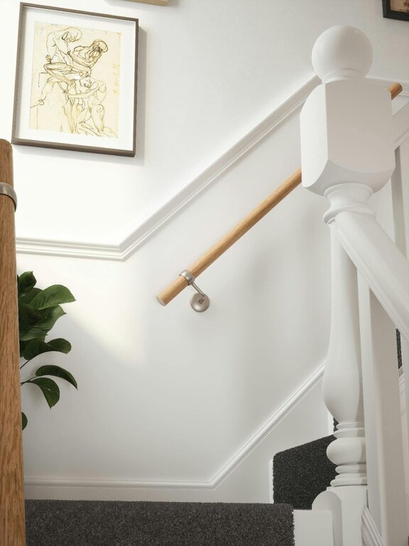 Handrails Direct Stoneleigh Red Oak Straight Flight Handrail