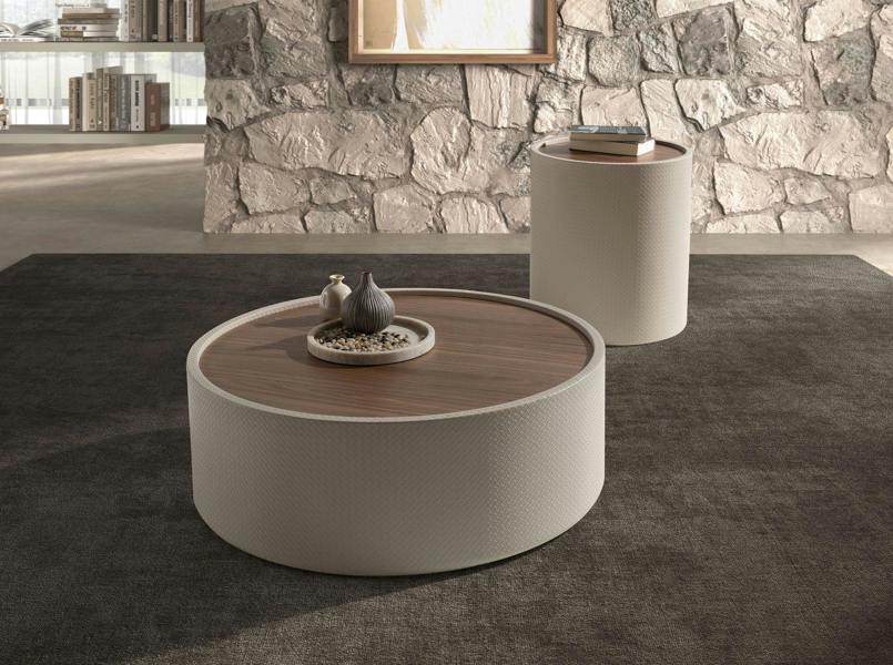 Angel Cerdá Round coffee table in walnut and wood upholstered in sand-coloured leatherette 2164