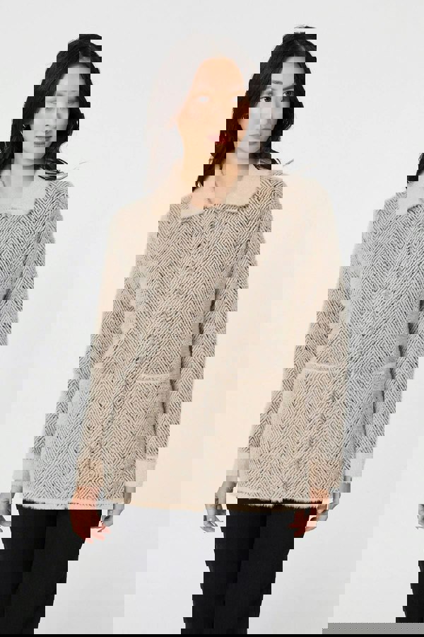 Beige | Chevron Texture Faux Fur Boxy Jacket
