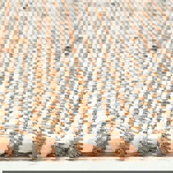 HOMESCAPES Horizon Neutral Chevron Hemp Chindi Rug