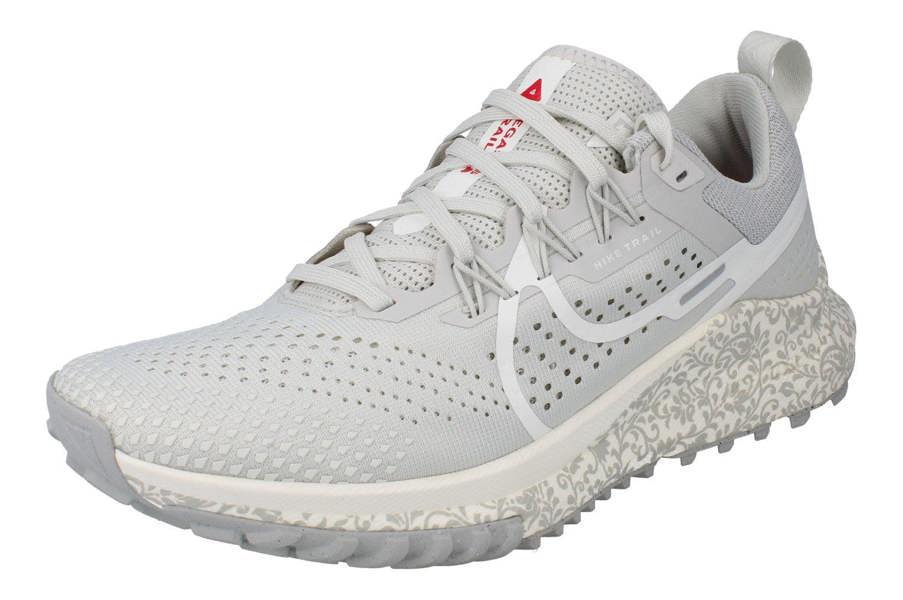 Nike Womens React Pegasus Trail 4 Running Trainers Fz3778 Sneakers Shoes  072 - Light Bone Sail University Red 072 - Photo 0