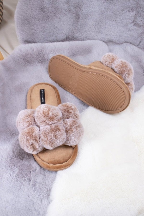 Dolly in CaramelSlippers