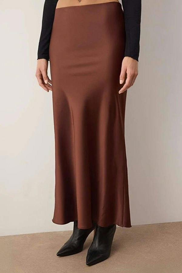 WOVCOR Fish Cut Satin Maxi Length Woven Skirt