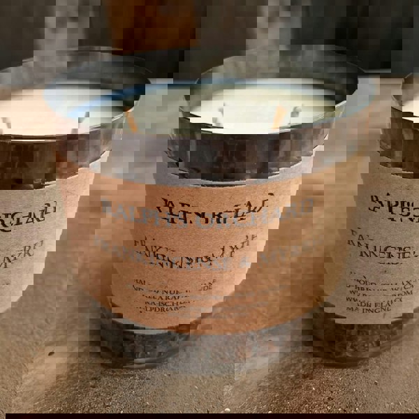 2 wick candle in black dimpled tin