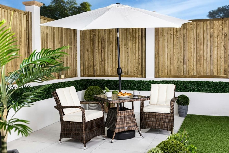 Giardino Arizona Rattan Garden Bistro Set Patio Table and Chairs