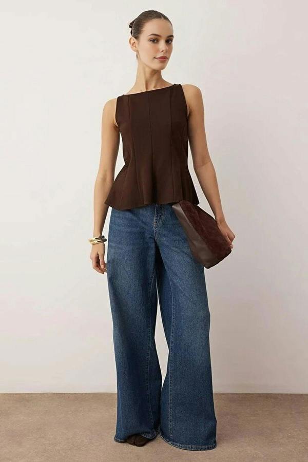 WOVCOR Peplum Boat Neck Stretch Knit Blouse