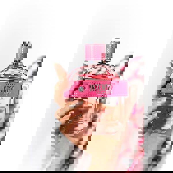 Sapil Intense Women Eau de Parfum 100ml hand view left angle