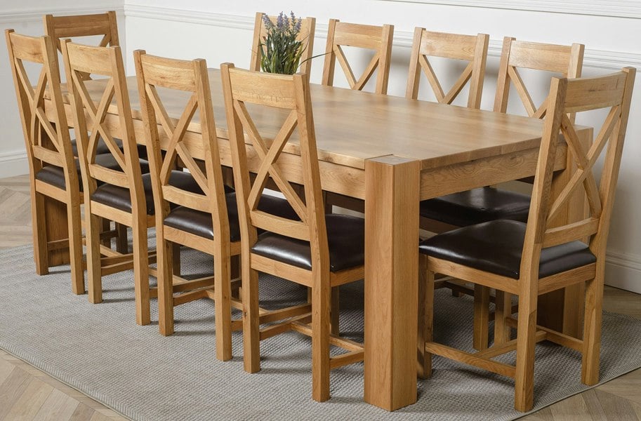 That's Furniture Kuba Extra Large Oak Dining Table with Berkeley Oak Chairs