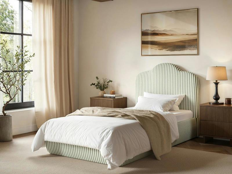 SOLACE+CO Skylynn Cloud Ottoman Bed