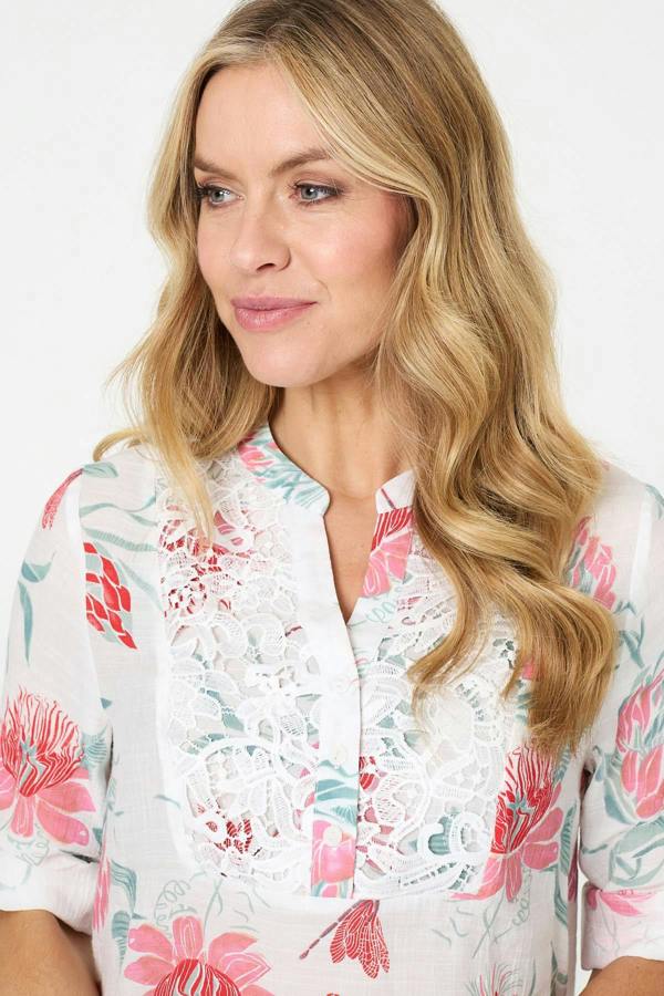 White | Lace Trim 3/4 Sleeve Relaxed Blouse