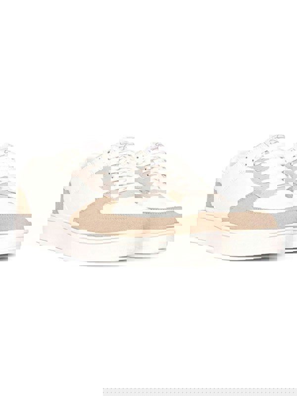 Crosshatch Avelino Trainers White