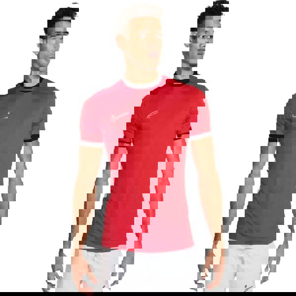 194f640f572b4ba1f45a186428bbdf18