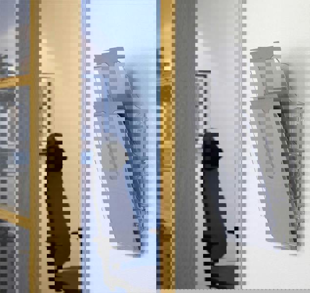 Durable FLEXIPLUS 2 Wall Mounted Literature Tray | A4 Portrait Holder | Clear