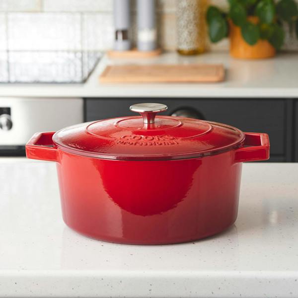 Cooks Professional 26cm Cast Iron Casserole | Graduated Red