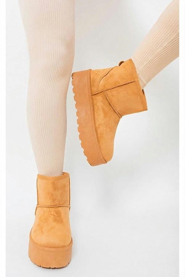 Martha Thick Heel Platform Boots - Camel_wb
