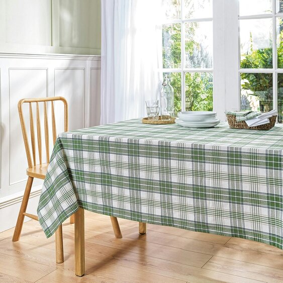 Scotts of Stow Langley Check Tablecloth