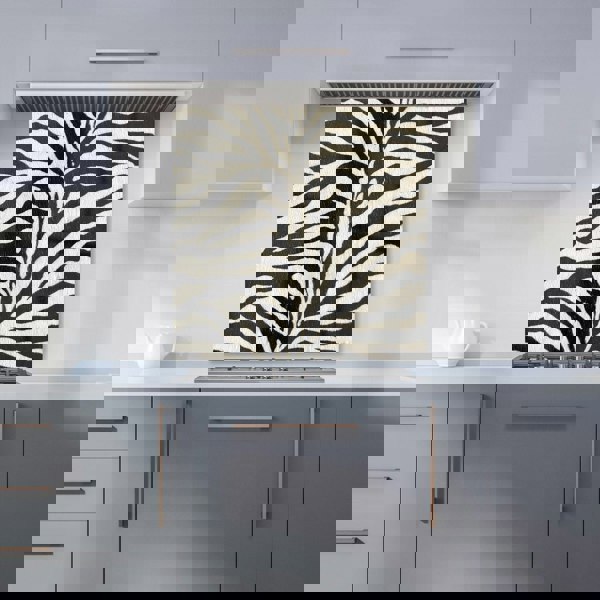 Warren Reed - Designer White Tiger Print Kitchen Splashback