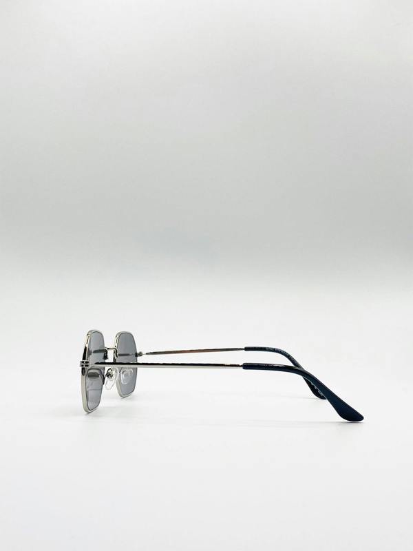 Hexagon Metal Frame Sunglasses with Mirror Lenses in Silver - svnx