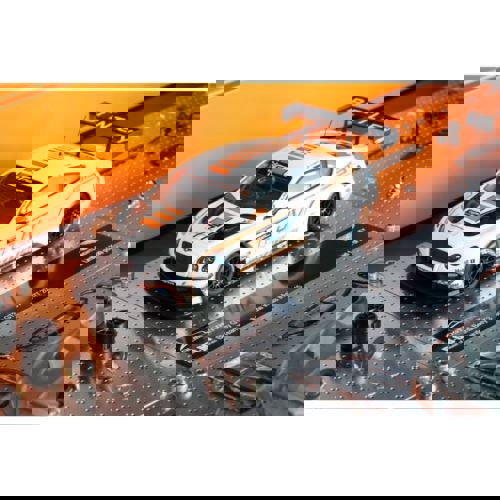 bentley gt3 2015 gt3 asia #77 with display case almost real 430306