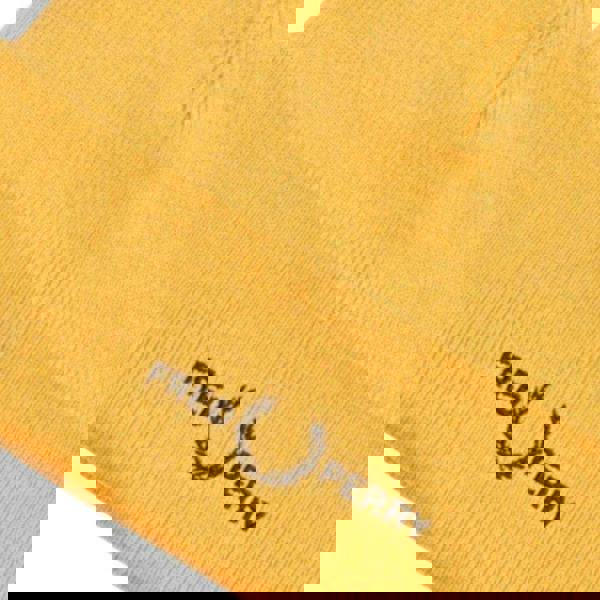 Fred Perry Unisex Adult Graphic Logo Beanie - Golden - 