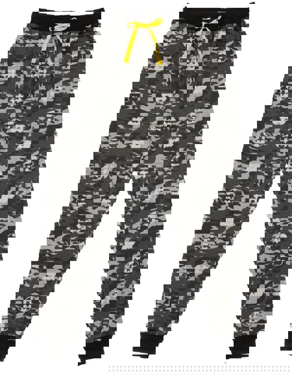 DC Comics Mens Black Camo Logo Short Sleeve Long Leg Pyjama Set