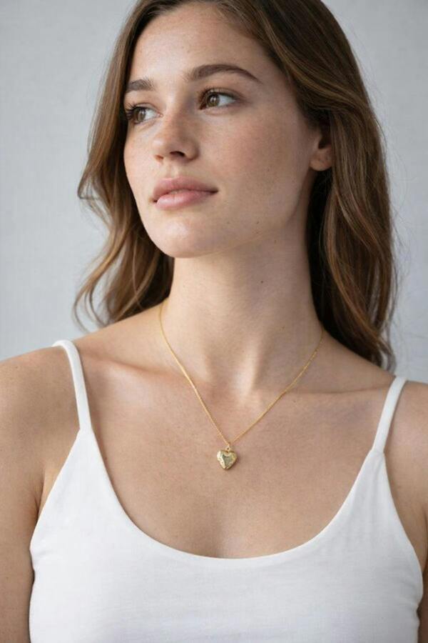 SVNX Small Heart Locket Necklace in Gold - Gift Boxed