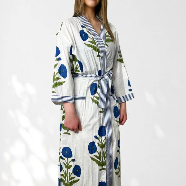Hayley & Co White and Blue Flower Print 100% Cotton Dressing Gown