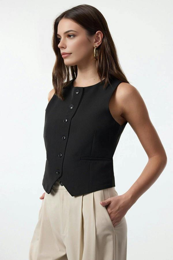 WOVCOR Fitted Crop Woven Vest