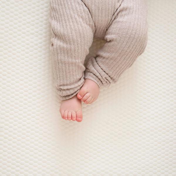 Tiny Dreamer Natural™ - Coconut Coir & 100% Wool Crib Mattress to fit Chicco Next2Me - 83 x 50cm - The Tiny Bed Company™